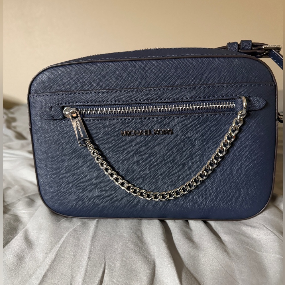 Michael Kors Navy Jet Set Crossbody with Silver Chain
